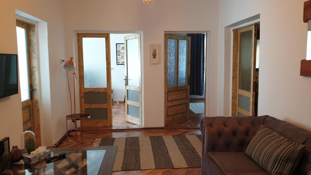 伯伊莱海尔库拉内Casa Arion公寓 外观 照片